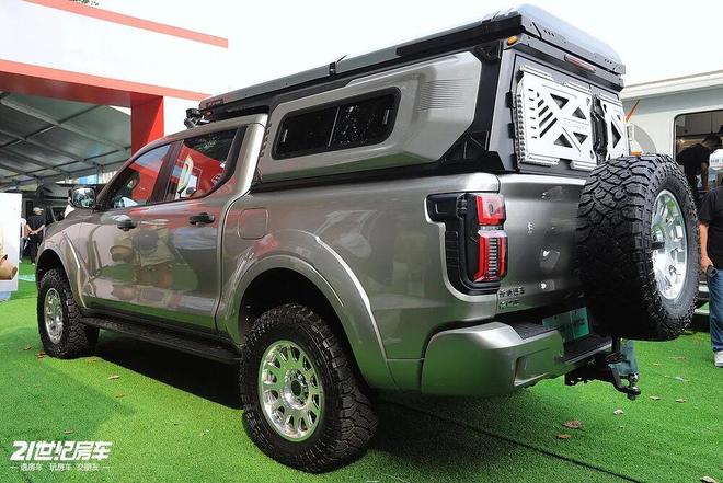 免购置税不要太香!览众山海炮Hi4T开元棋牌试玩四驱混动皮卡房车新选择(图9) 免购置税不要太香!览众山海炮Hi4T开元棋牌试玩四驱混动皮卡房车新选择(图9)