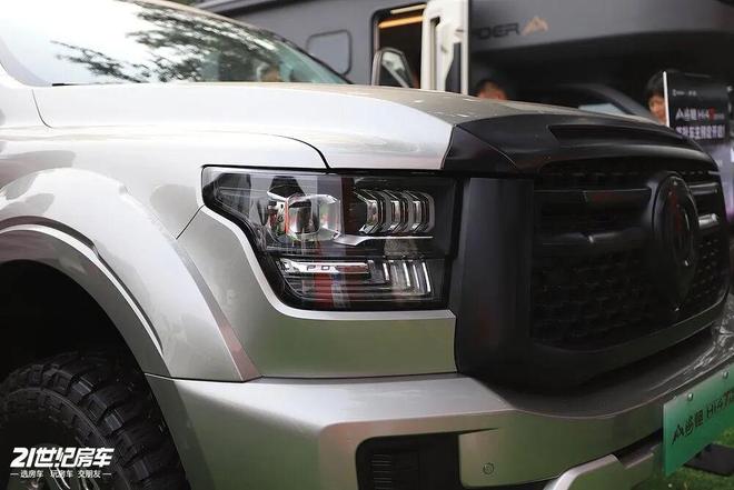 免购置税不要太香!览众山海炮Hi4T开元棋牌试玩四驱混动皮卡房车新选择(图3) 免购置税不要太香!览众山海炮Hi4T开元棋牌试玩四驱混动皮卡房车新选择(图3)